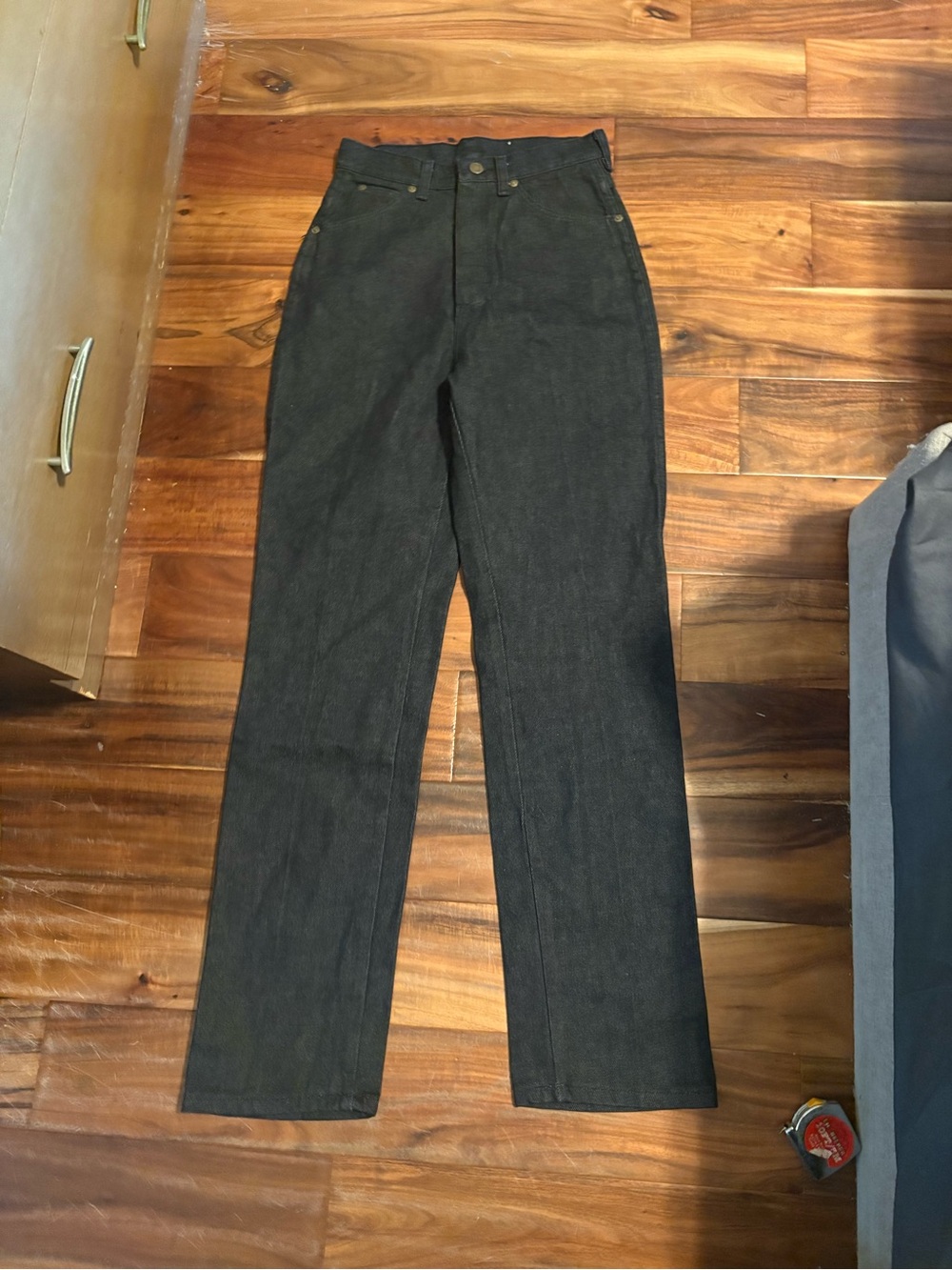 Vintage Wrangler Dark Wash High Rise Jeans NWT Junior Fit Size 9 USA (0813)